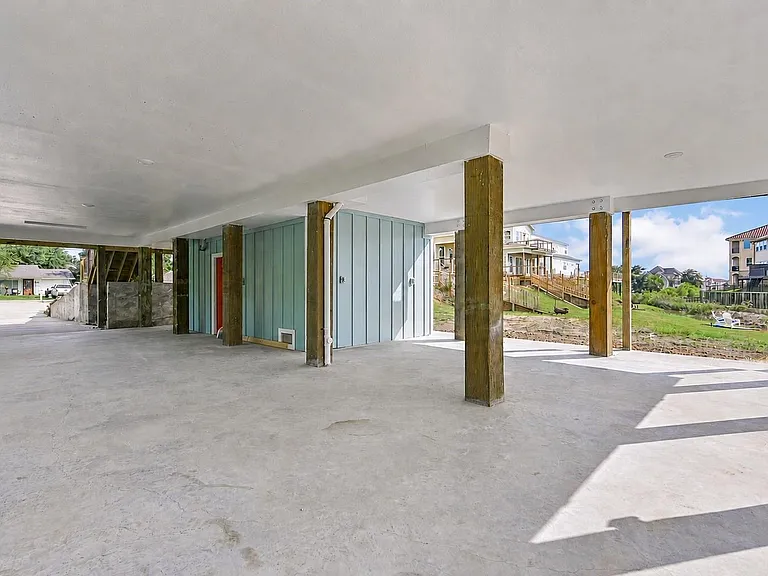 4444 Shady Lake Dr — Photo 42