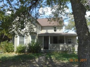 302 W 2nd Ave, Hope, KS 67451