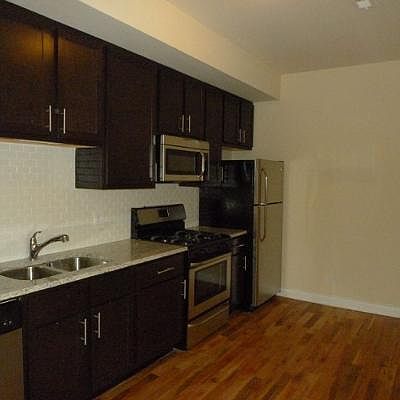 5th image of 1610 N Bosworth Ave APT 1