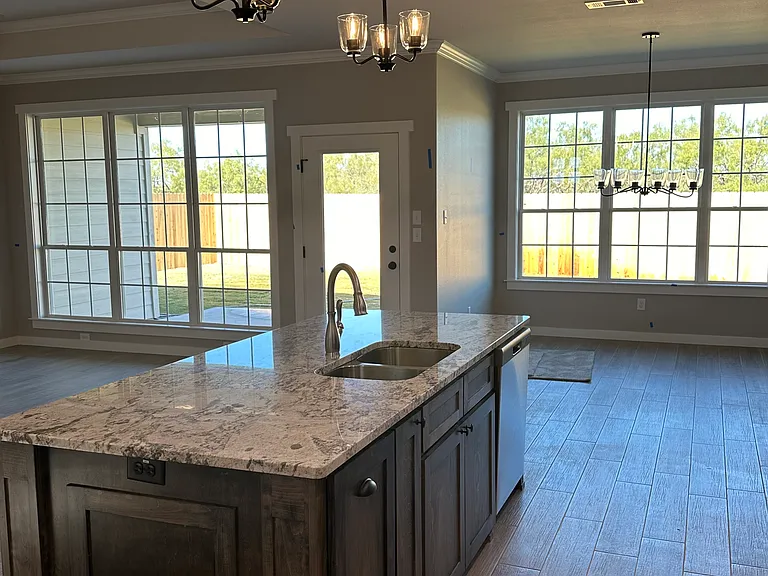 4050 Caroline Ln — Photo 10