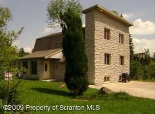 120 Clark St #L-5, Clarks Green, PA 18411