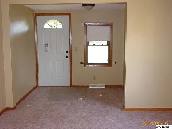 3rd image of 122 N Whittet St