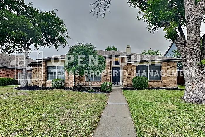 4128 Gardner Dr — Photo 1