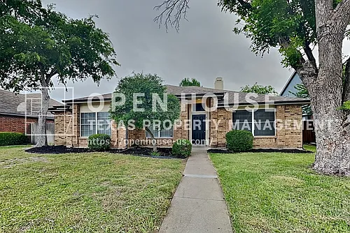 4128 Gardner Dr Photo 1