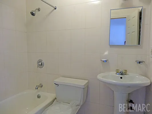 Rented by Bellmarc Realty | media 16