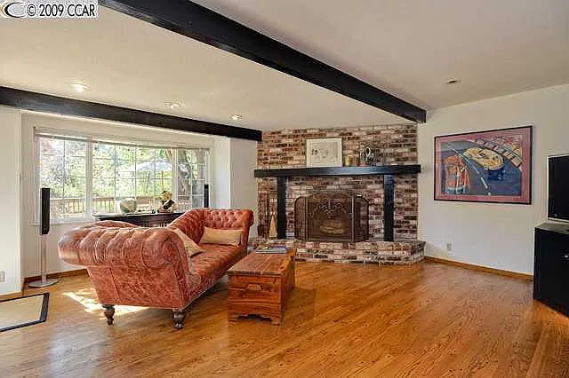 282 Orchard Rd — Photo 3