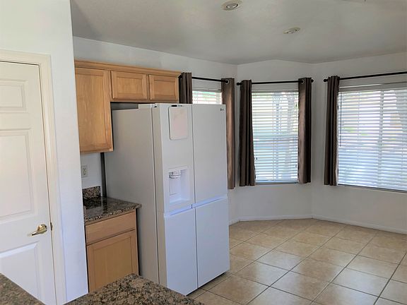 5th image of 3638 Cherbourg Ave