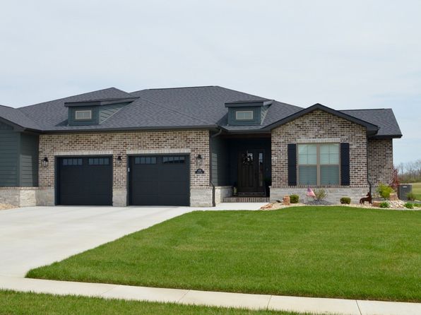 1114 E Wesley Dr