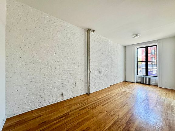 2nd image of 444 E 118th St APT 2