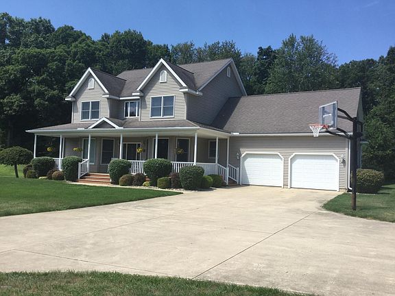 2nd image of 1398 White Clover Dr