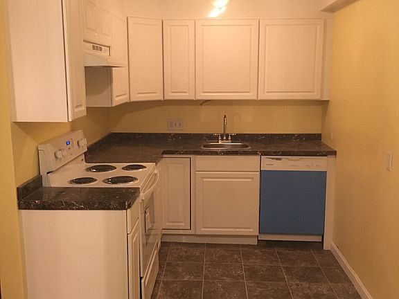 2nd image of 440 North Ave APT 124
