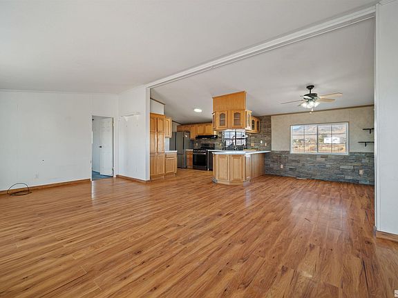 5th image of 8920 Eugene Ct