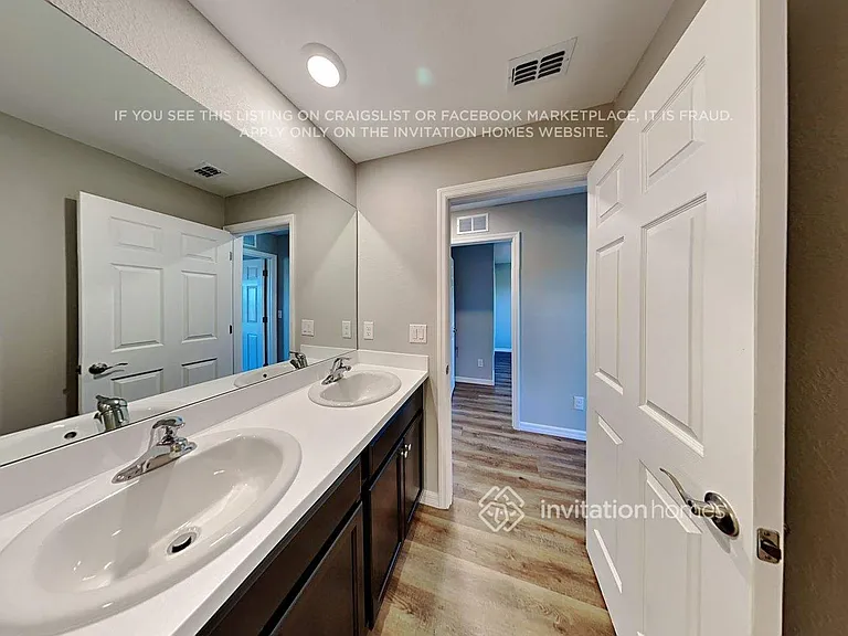 16124 Badalona Dr — Photo 19