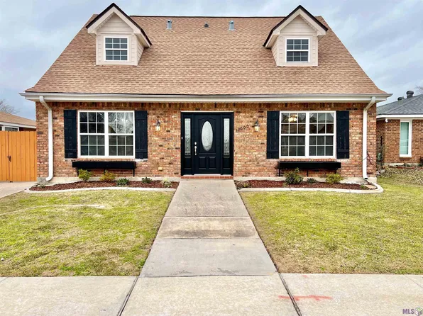 13000 N Lake Carmel Dr, New Orleans, LA 70128