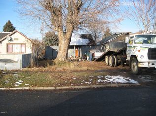 1529 McKinley Ave, Yakima, WA 98902