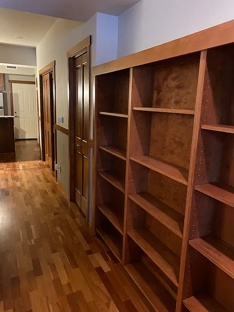 2 bed, 1300 sqft, $2,500 — Photo 4