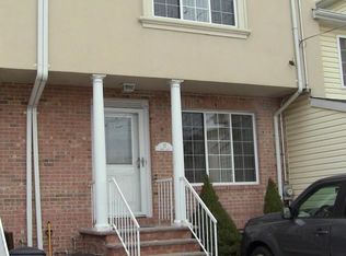 37 Chess Loop, Staten Island, NY 10306