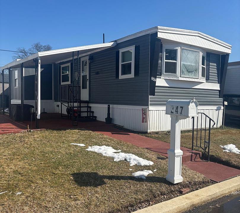 1st image of 1405 Farrell Ave Trailer 247