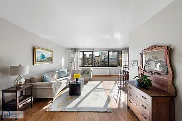 Sold by Metropolitan Property Group
