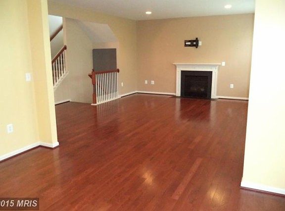 3rd image of 16404 Chattanooga Ln