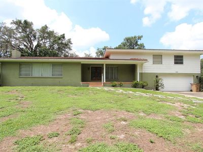 522 S Riverhills Dr, Temple Terrace, FL, 33617