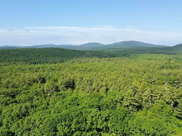 000 Center Road, Lyndeborough, NH 03082