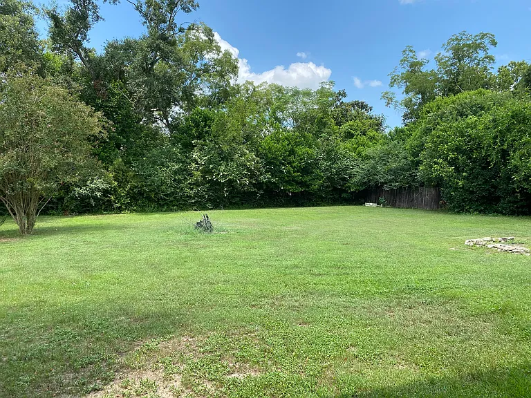 7497 Dunwalt Rd — Photo 3