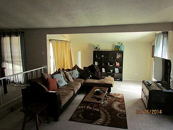 4th image of 4813 Crawford Dr
