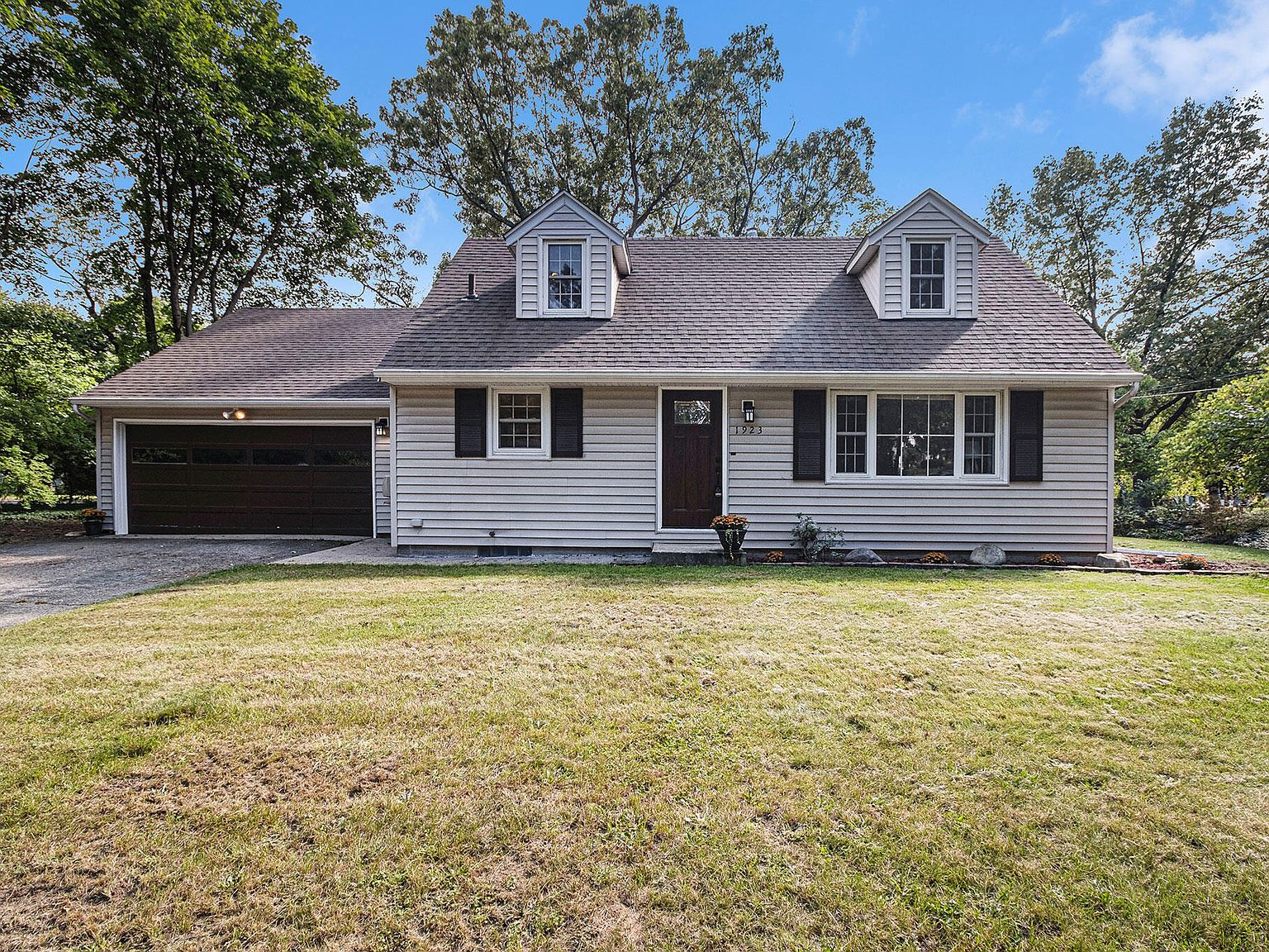 1923 Academy St, Kalamazoo, MI 49006 Zillow