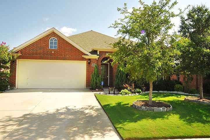 1st image of 4137 Shores Ct