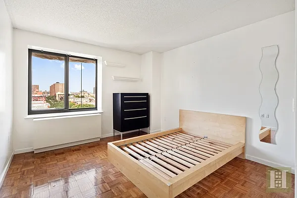 Rented by Halstead Real Estate | media 18