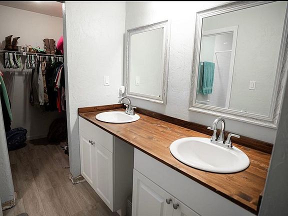 5th image of 2654 Faversham Dr