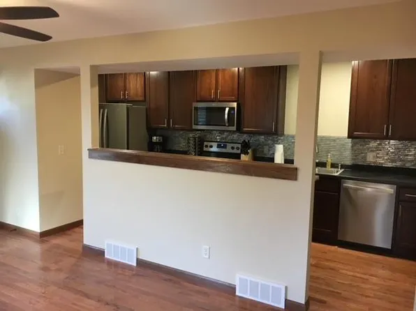 1033 New Hampshire St, Lincoln, NE 68508