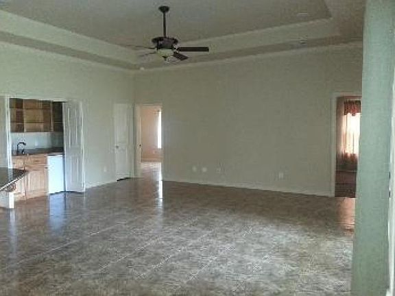 5th image of 1431 Gomer Ln