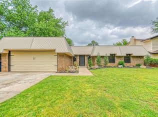 8301 NW 115th St, Oklahoma City, OK 73162