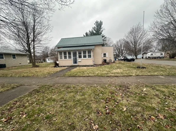 1221 5th St, Covington, IN 47932