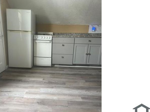 3450 E 119th St FLOOR 3