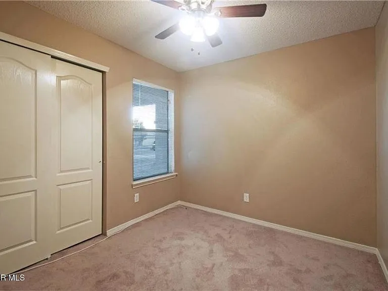 304 Jim Hofher Pl — Photo 16