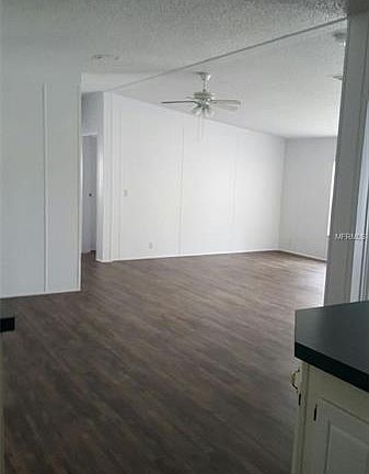 4th image of 9404 N 14th St