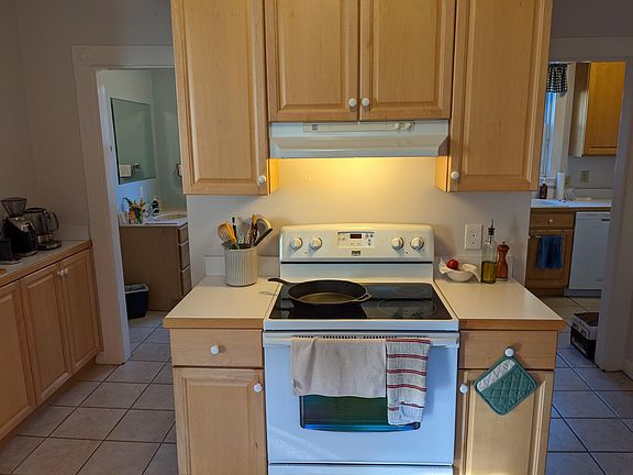 Stove and Cabinets