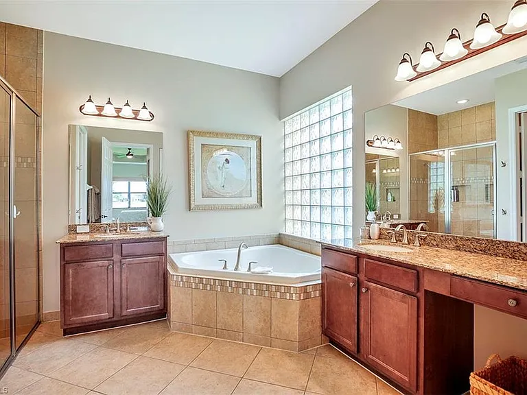 3745 Pleasant Springs Dr — Photo 14