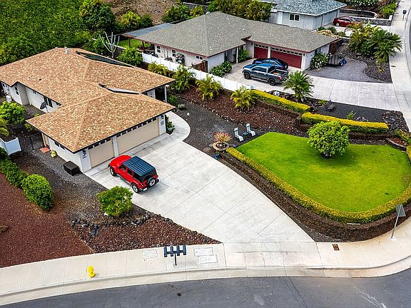 Near-axonometric view of lot