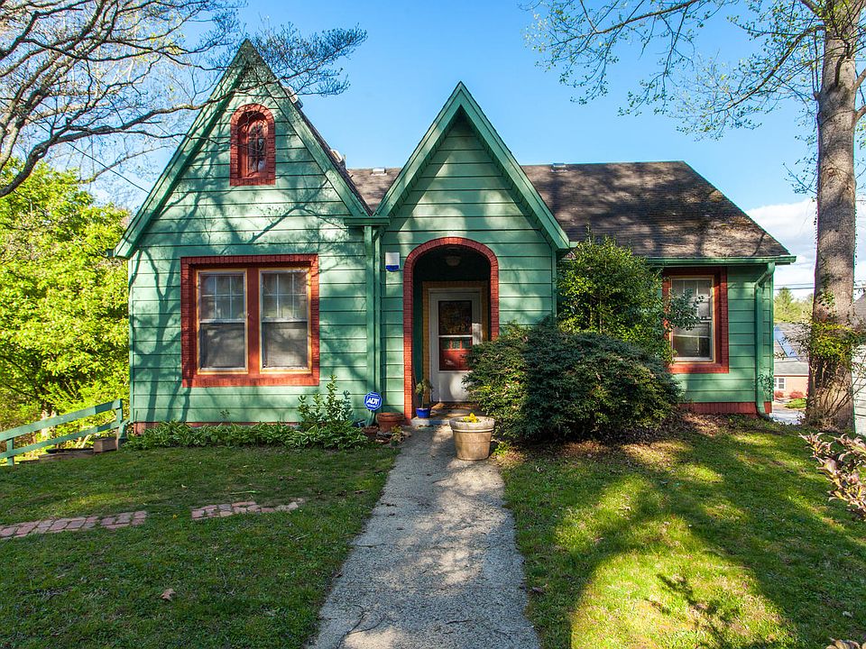 1st image of 603 Canal Dr