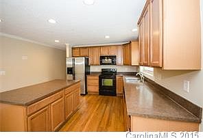 4th image of 805 Sherrill Ave