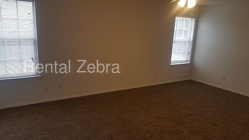 5th image of 516 King St