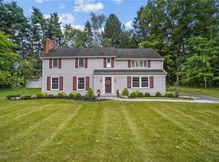 2346 Danbury Ln, Hudson, OH 44236