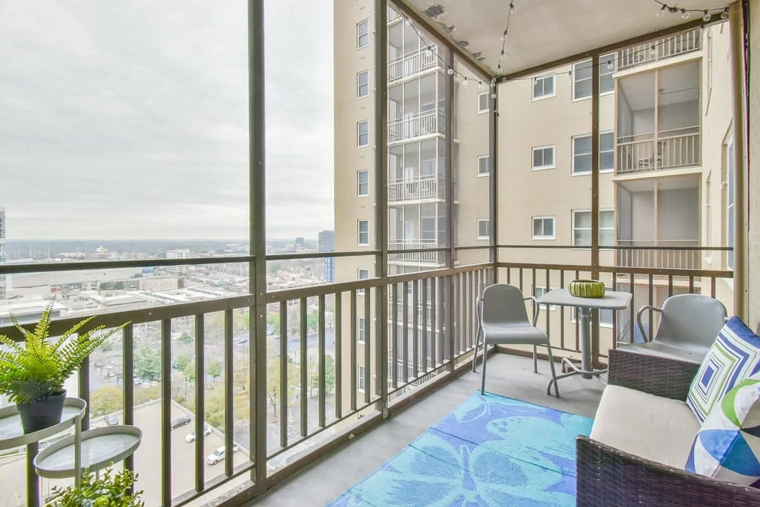 1 bed, 1.0 bath, 495 sqft, $2,515 — Photo 2