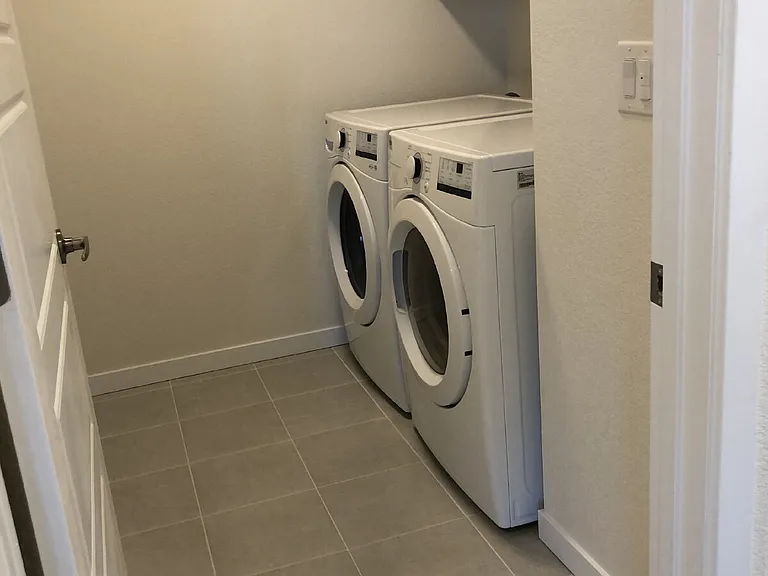145 Mohawk Cir — Photo 17