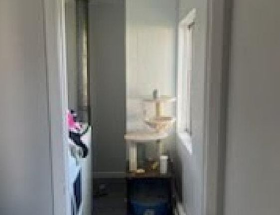 4th image of 10151 Aldridge Dr #B