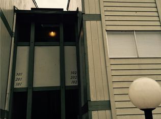 15210 Macadam Rd S #101, Seattle, WA 98188